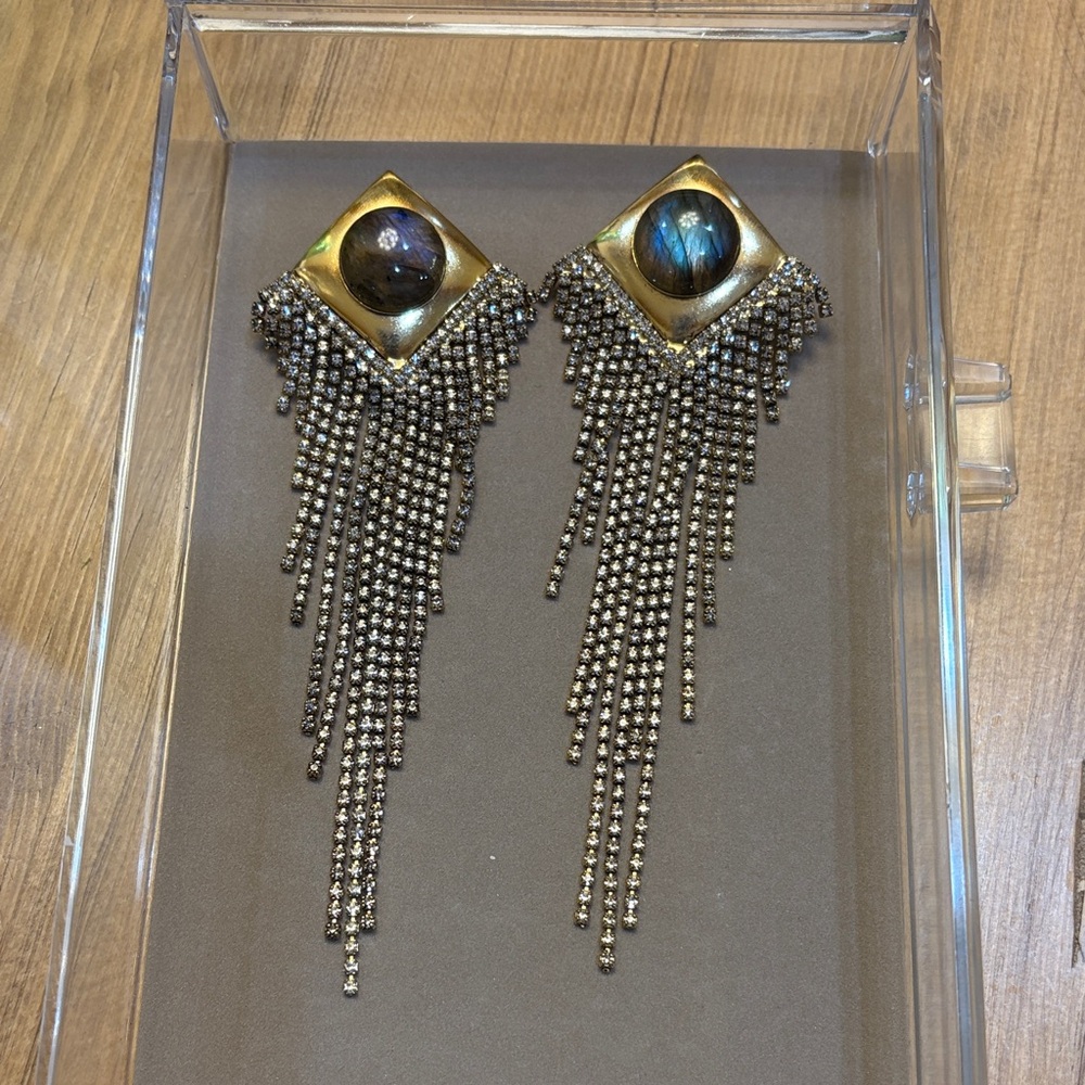 Elegant Gold and crystal Dangle Earrings